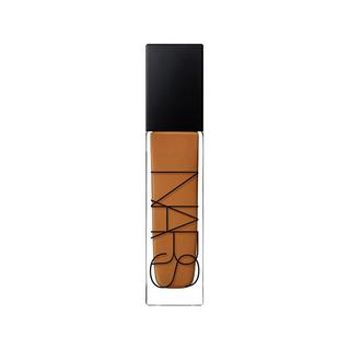 Nars Natural Radiant Longwear Foundation Fondotinta a lunga durata 