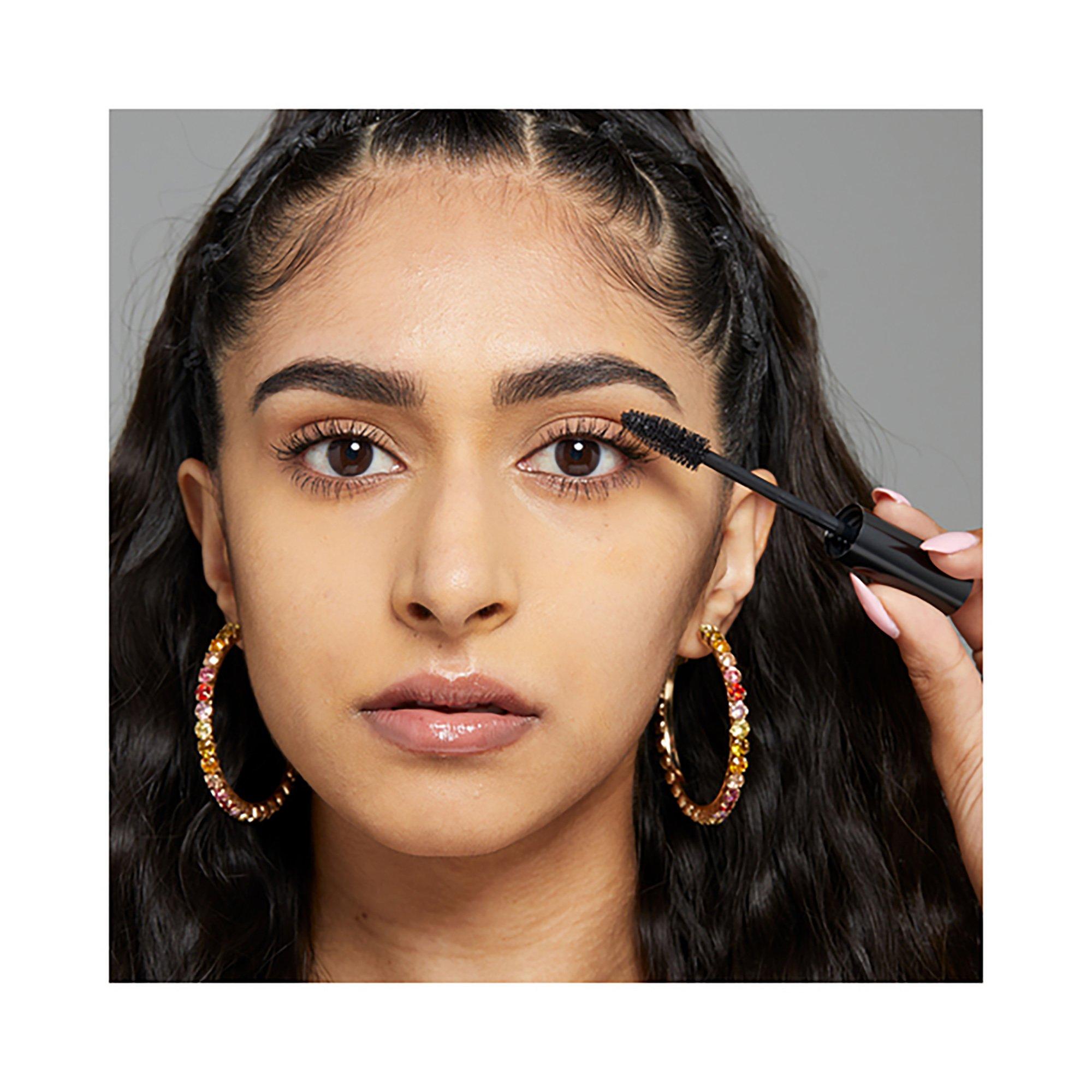 NYX-PROFESSIONAL-MAKEUP  Worth the Hype Mascara 