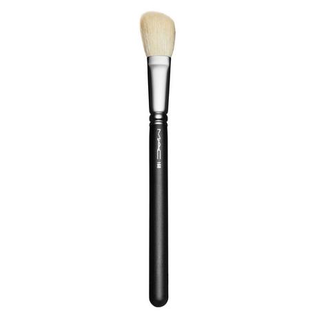 MAC Cosmetics  Large Angled Contour Brush 168 