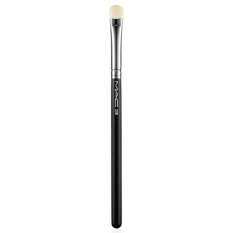 MAC Cosmetics  Eye Shader Brush 239 