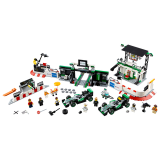 LEGO®  75883 Mercedes AMG Petronas Formula One™ Team 