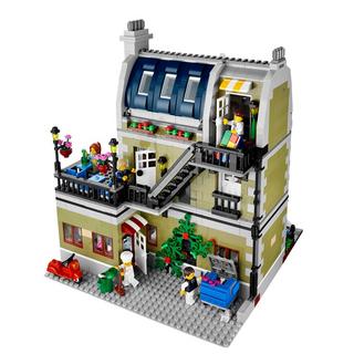 LEGO®  10243 Le restaurant parisien 