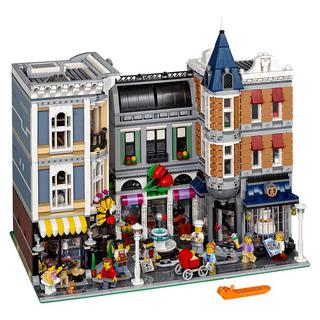 LEGO  10255 La place de l'assemblée 