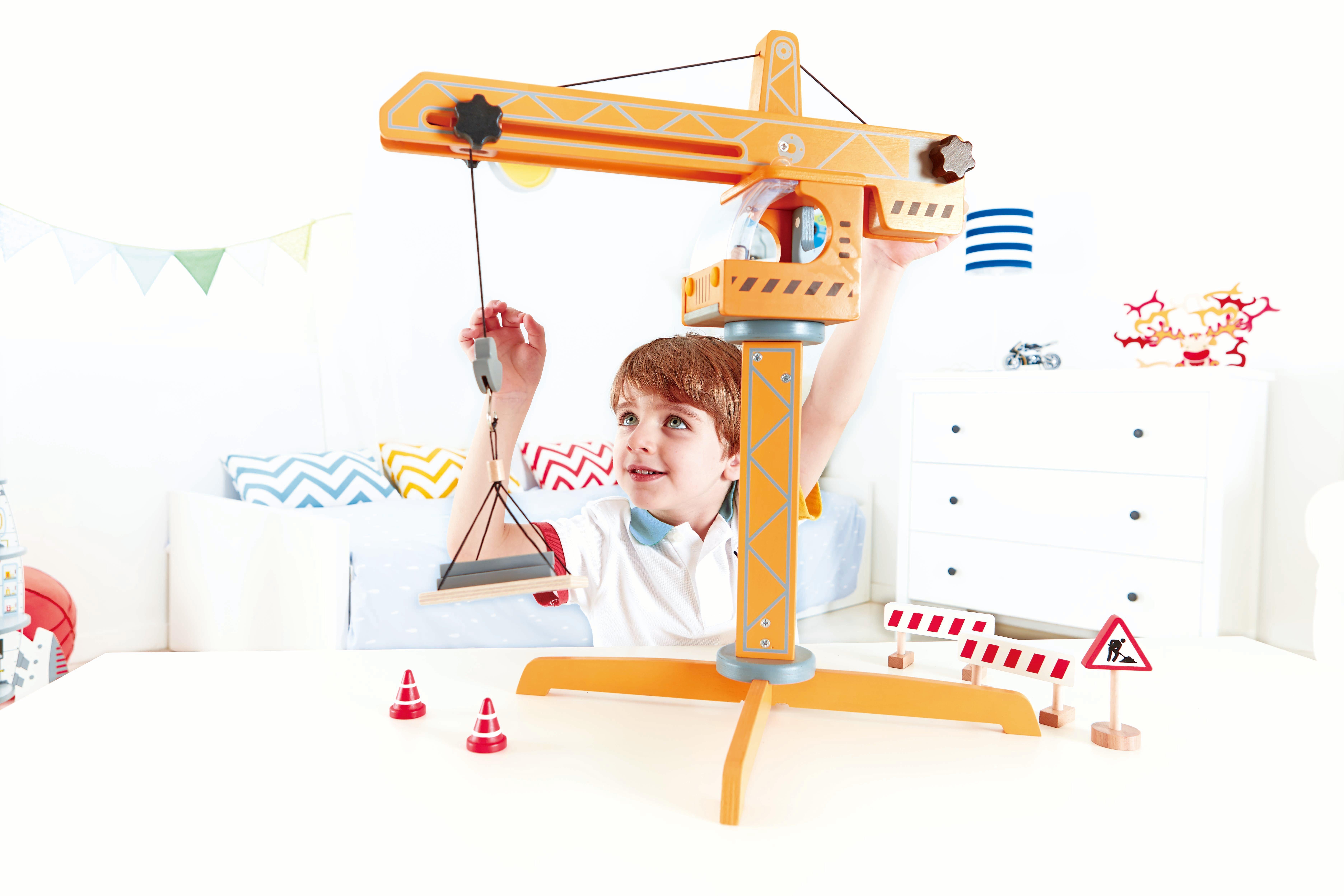 Hape  Grosser Holzbaukran 