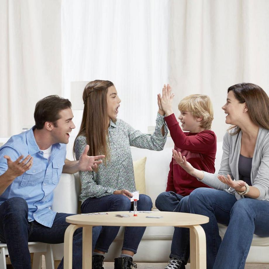 Hasbro Games  Klartext Familien-Edition, Deutsch 