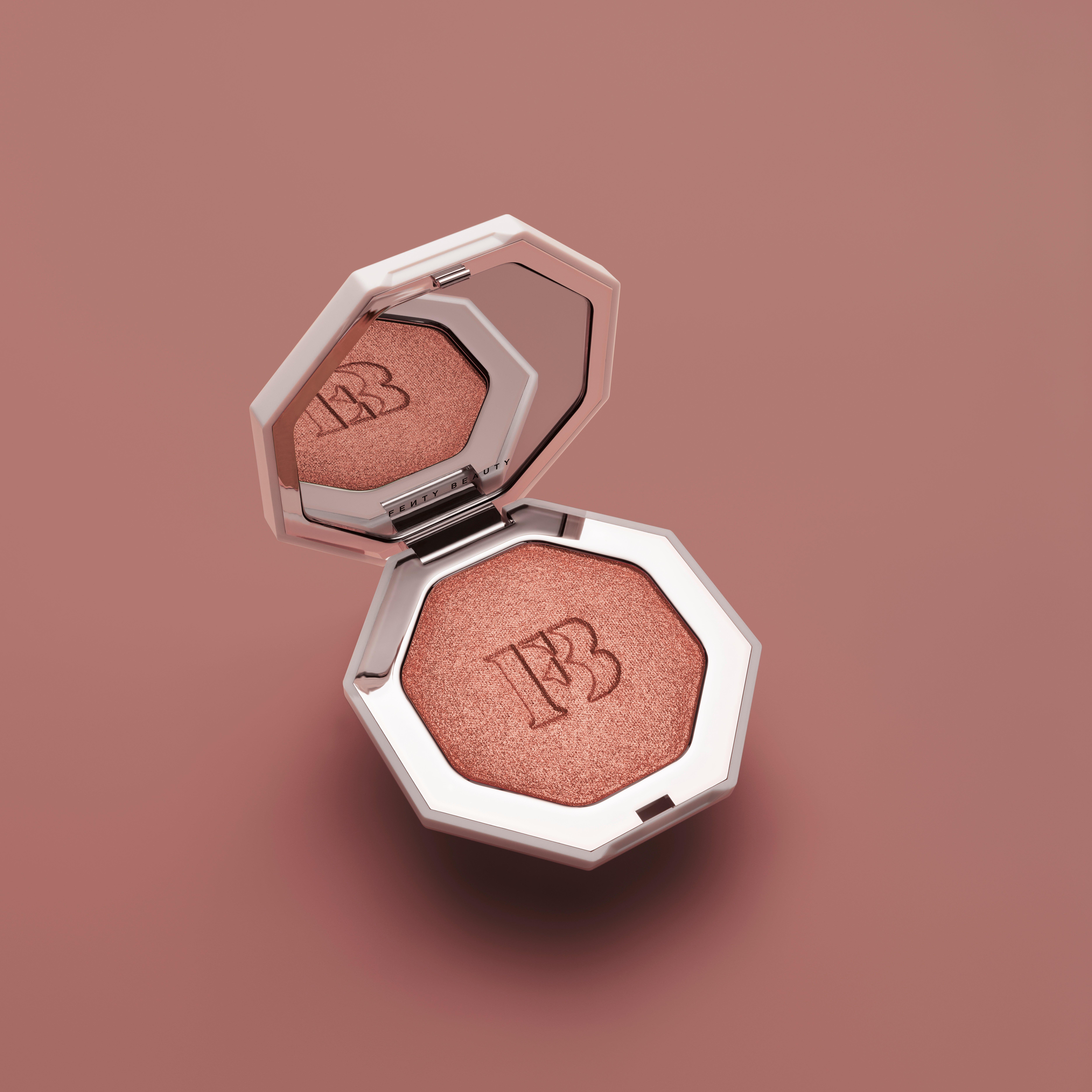 Fenty Beauty By Rihanna  Killawatt Freestyle Highlighter 