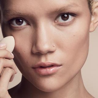 Fenty Beauty By Rihanna  PRECISION 105 