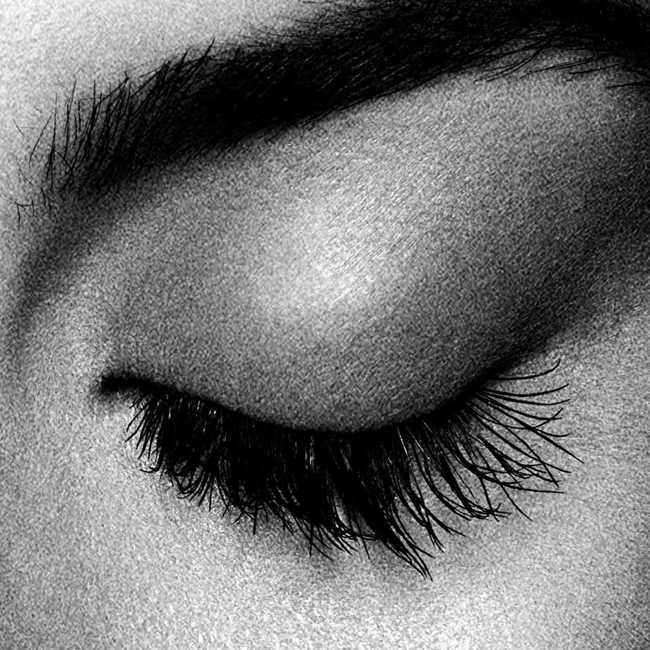 HOURGLASS  Caution Extreme Lash Mascara 