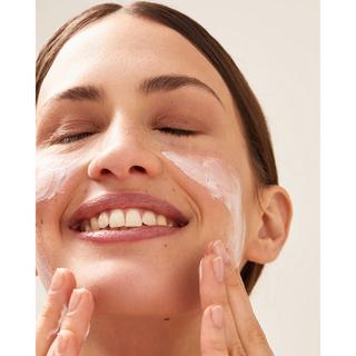 NIVEA Reichhaltige Tagescreme Reichhaltige Tagescreme für trockene Haut  