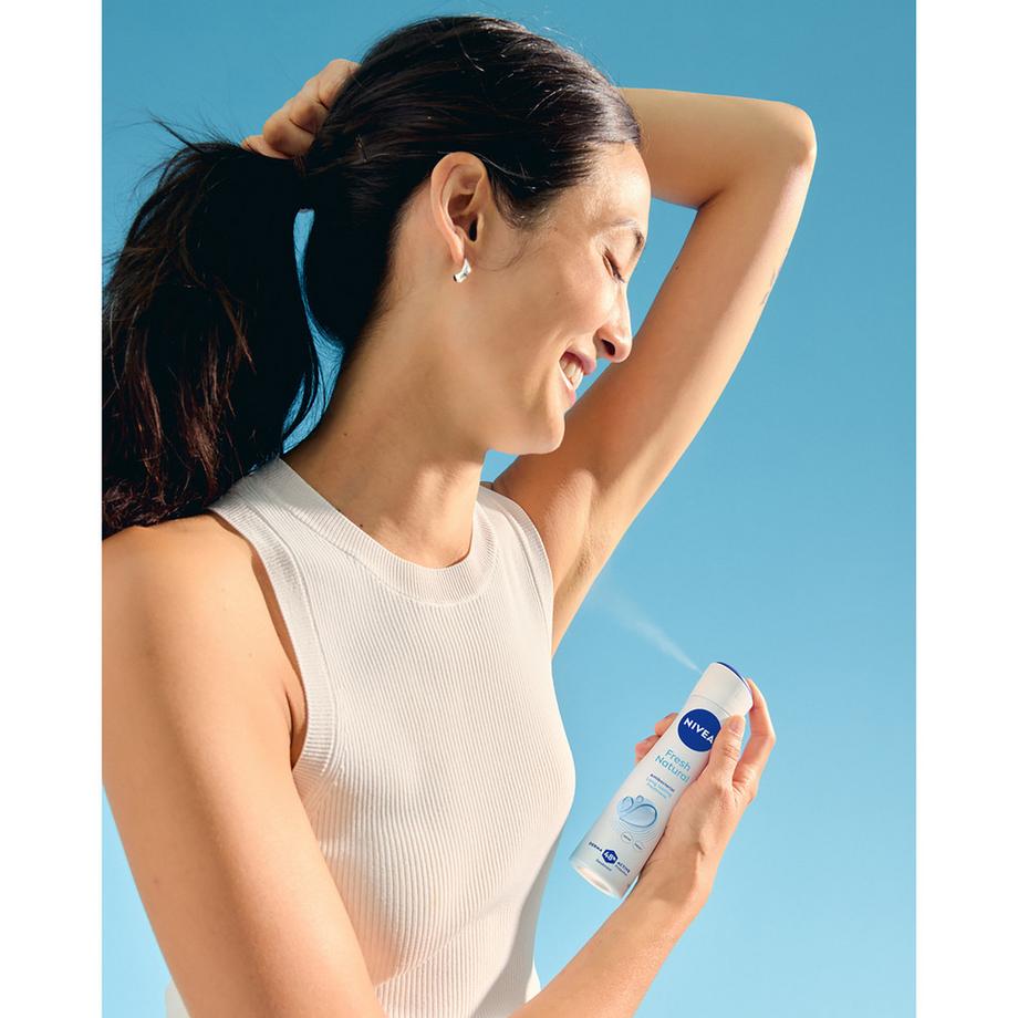 NIVEA  DEO Fresh Natural Spray Female 