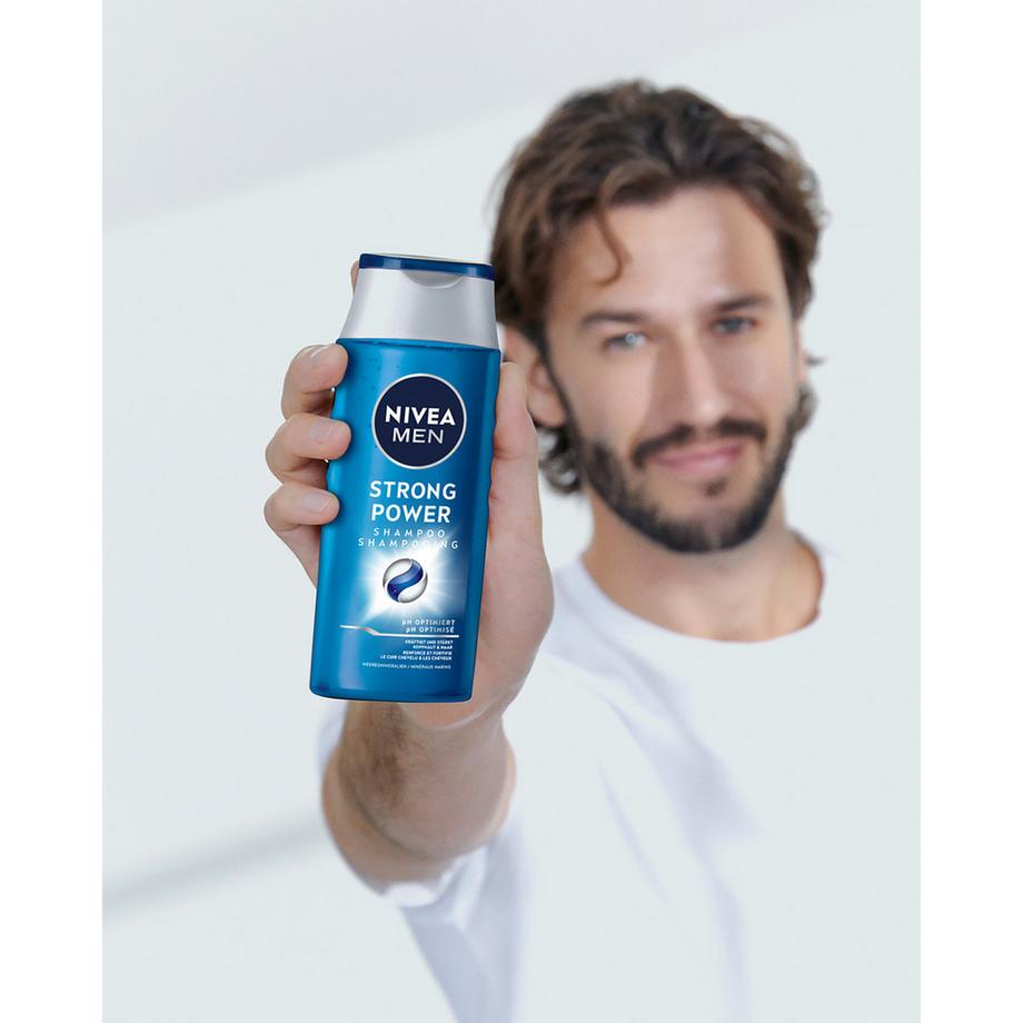 NIVEA Men Strong Power pH-Optimal Nivea Men Strong Power Shampoo 