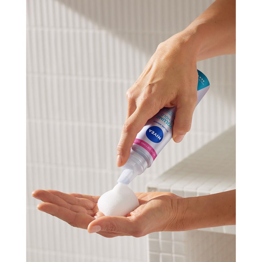 NIVEA Volume Care Styling Mousse Volume  