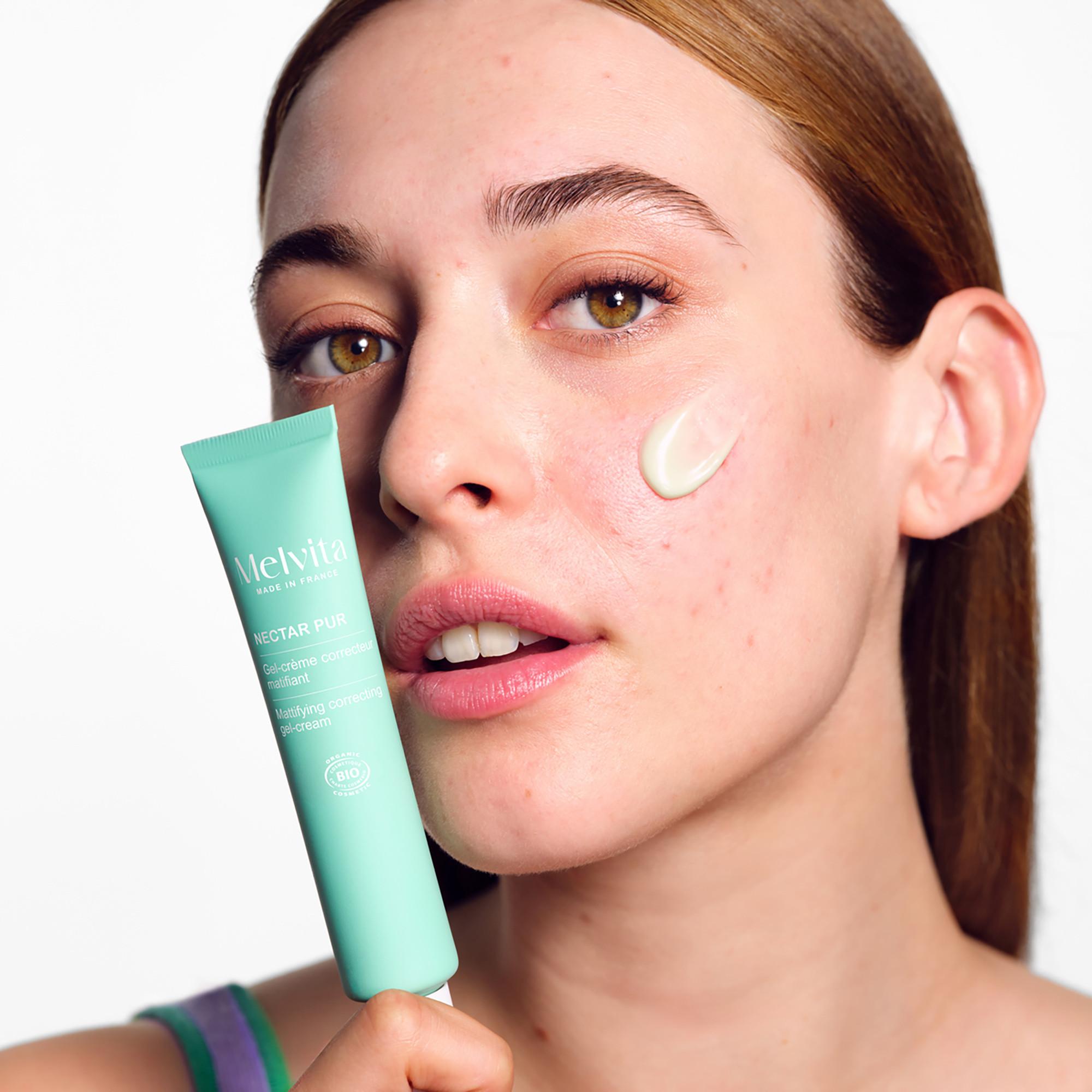 Melvita  Nectar Pur Mattierendes Bio-Fluid - Gesicht 