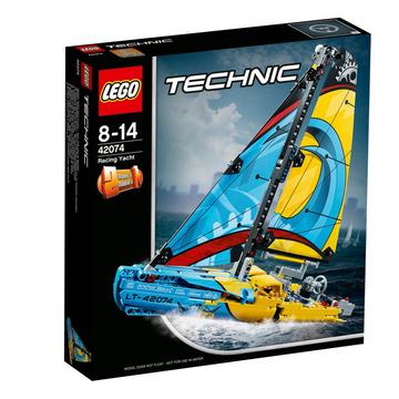 42074 Le yacht de compétition