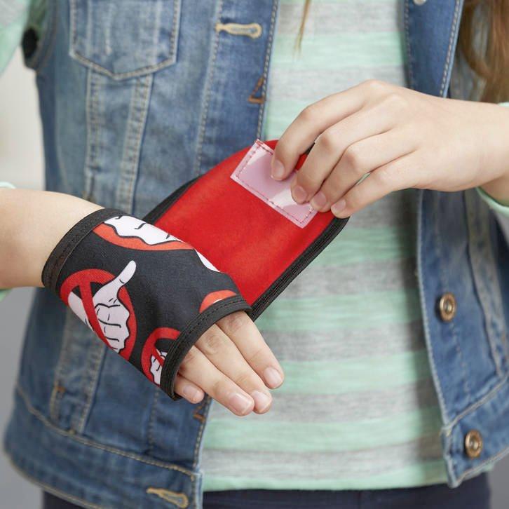 Hasbro Games  Fummelei, Deutsch 