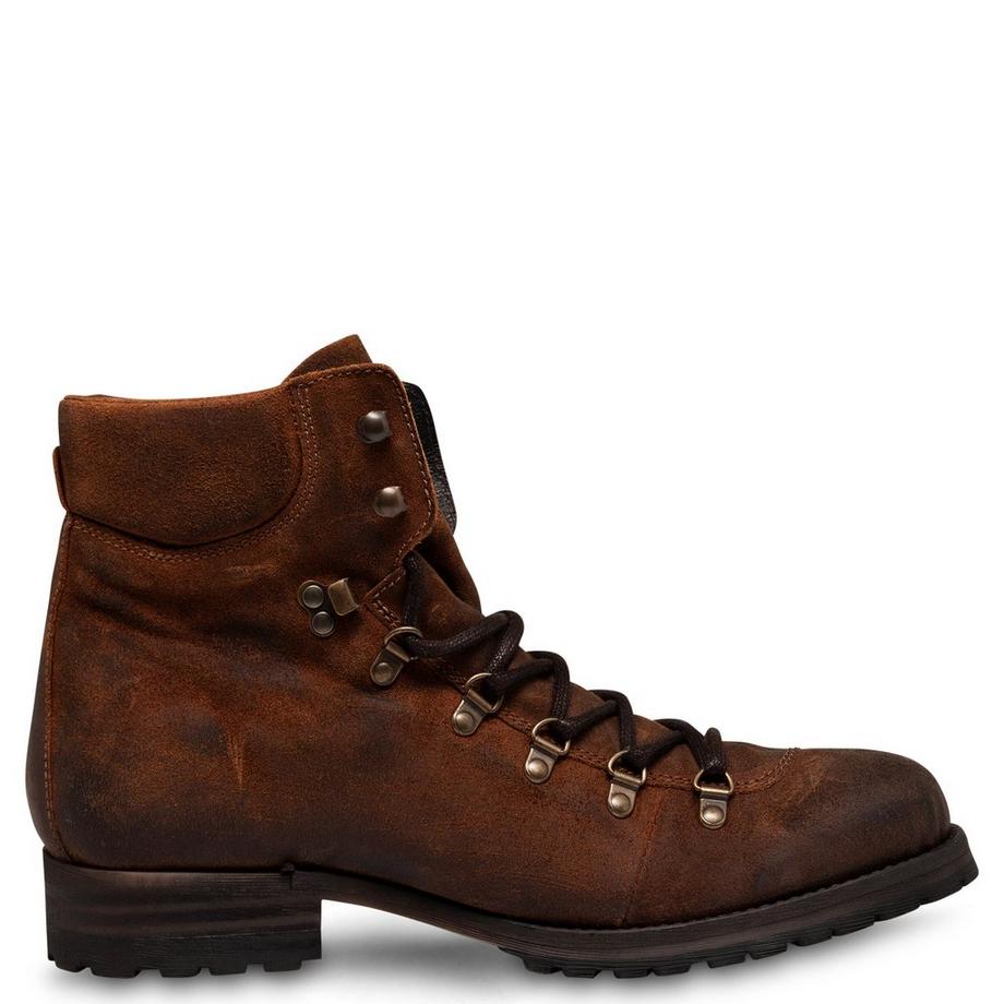 Wiesnkönig Stephan Boots, style bavarois 