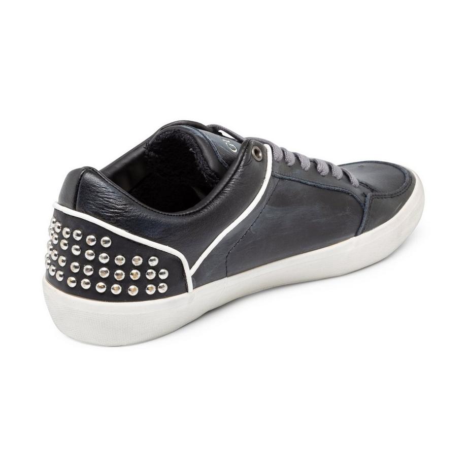 GUESS Statement Lea12 Sneakers, Low Top 