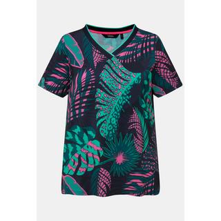 Ulla Popken  T-shirt dal taglio svasato con palme, scollatura a V e mezze maniche 