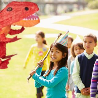 B2X  Piñata-Dinosaurier 