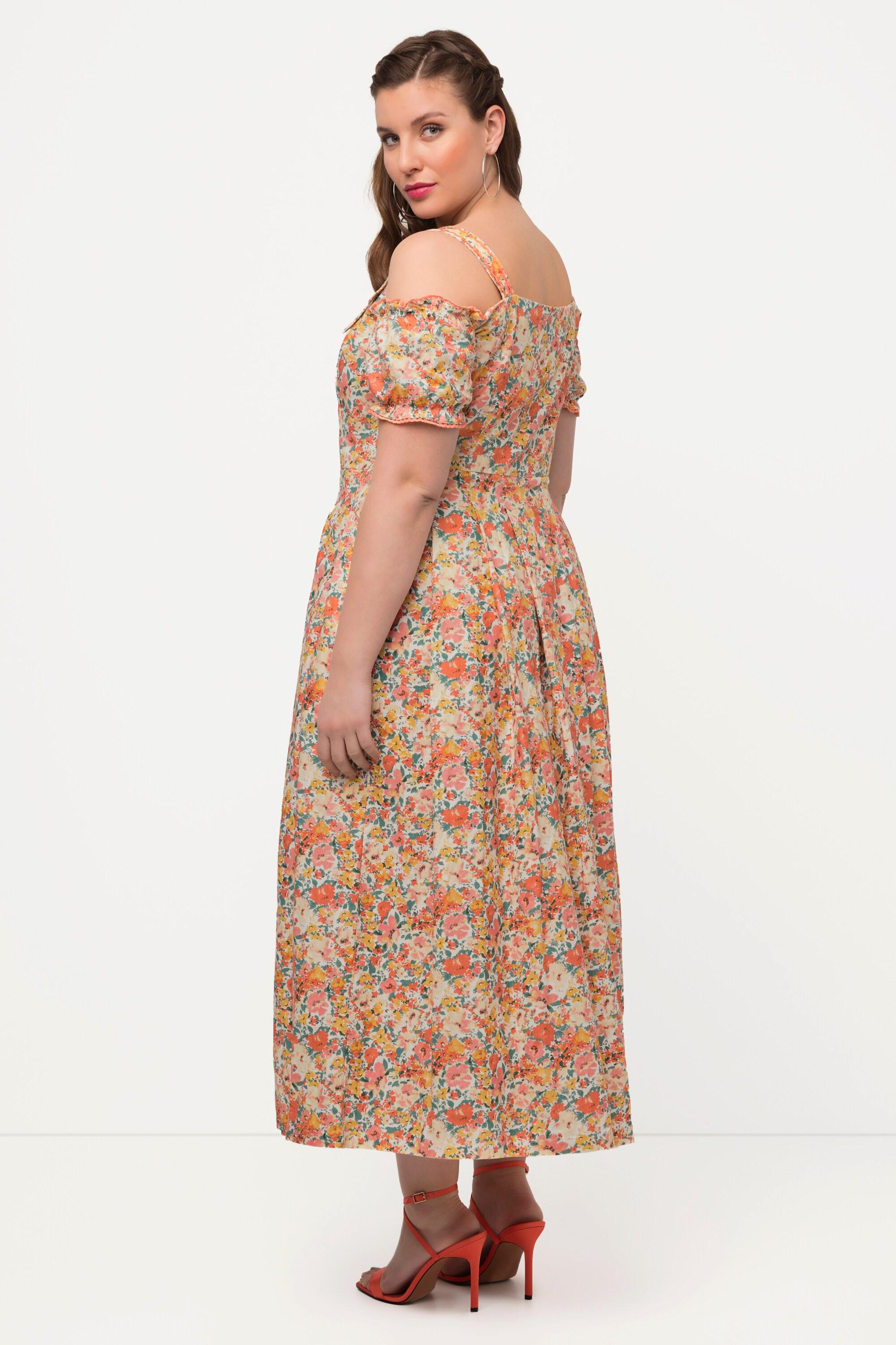 Ulla Popken  Robe en lin mélangé. Tenue traditionnelle bavaroise. Manches courtes et décolleté en forme de cœur. Imprimé floral. 