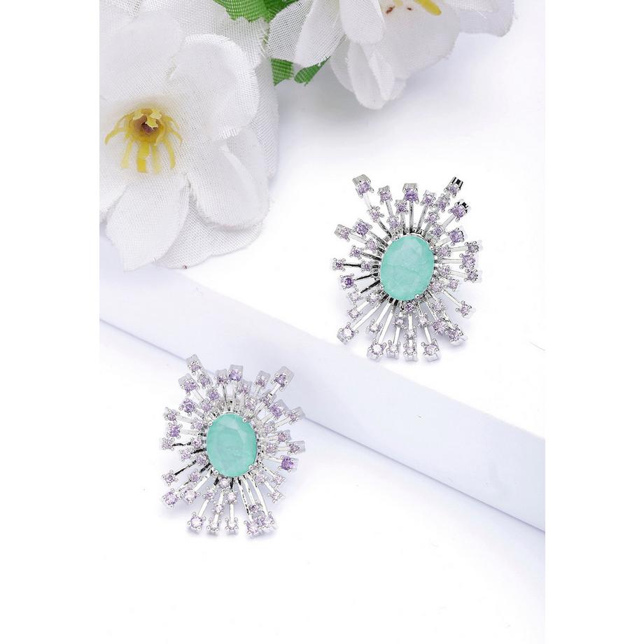 AVANT-GARDE PARIS  Helllila Schneeflocken-Oval-Steckerohrringe 