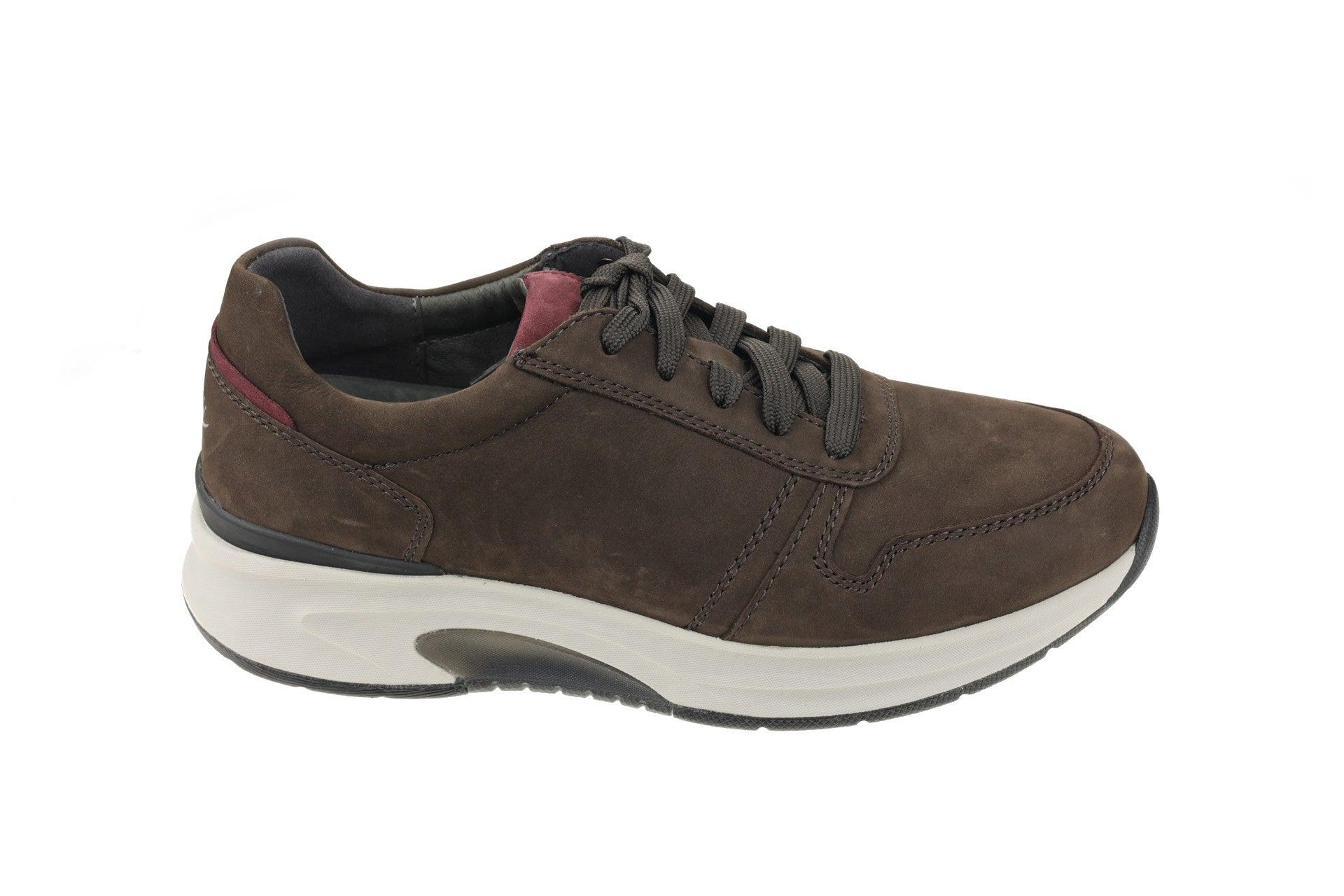 Image of Nubuk Wandersneaker Herren Braun 40.5