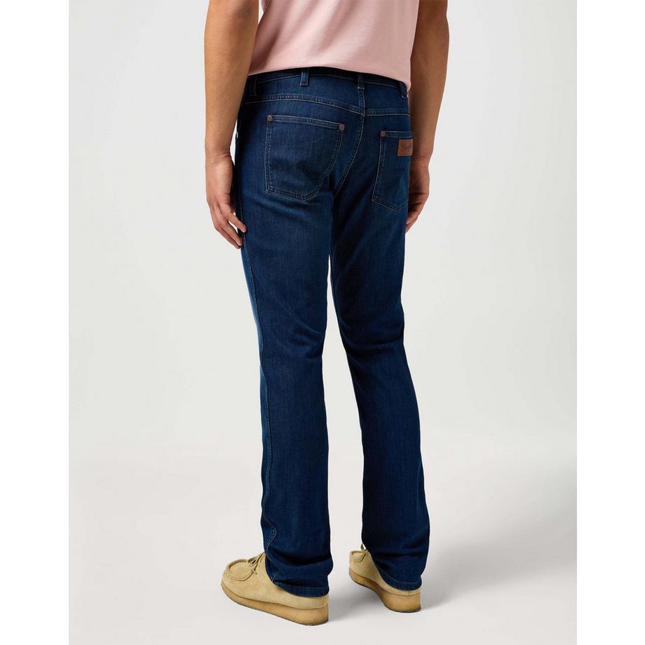 Wrangler Greensboro Regular Straight Leg Jeans  