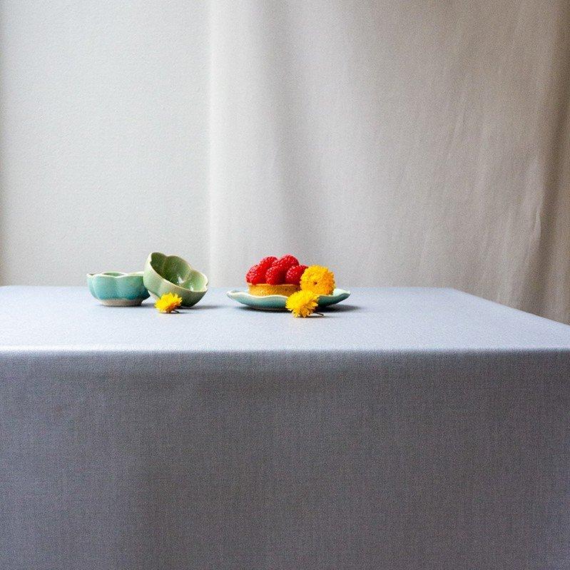 Image of Tischdecke abwaschbar rund oder oval Unifarben 2 Tischdecke abwaschbar rund oder oval Unifarben 2