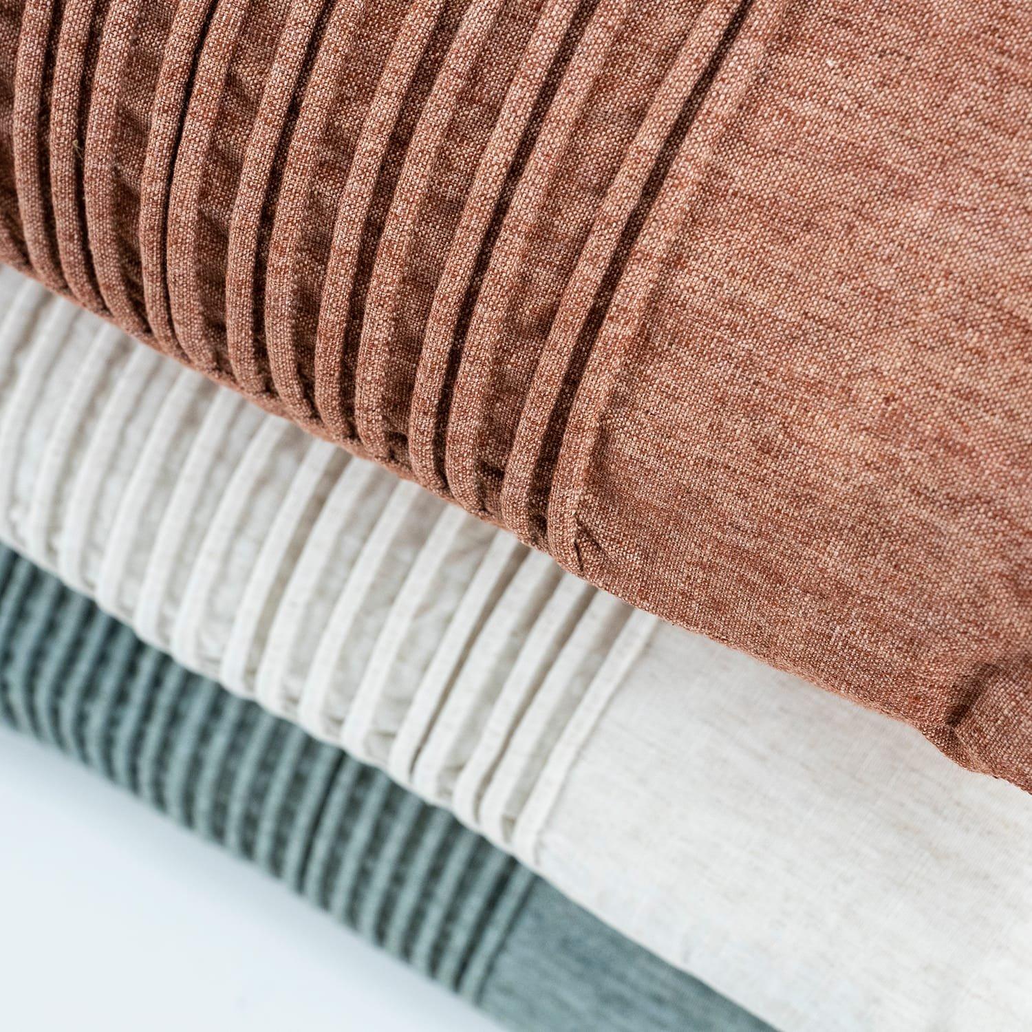 mutoni Coussin Lineas 45x45 vert  