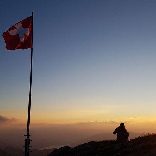 Image of Sonnenaufgangswanderung Rigi Mit Wellnessvergnügen & Frühstück (für 1 Person) Unisex