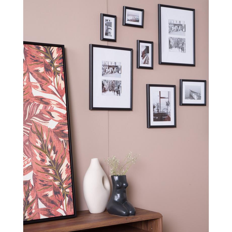 Beliani Set di 7 cornici per foto en Fibra a media densità (MDF) Scandinavo ZINARE  