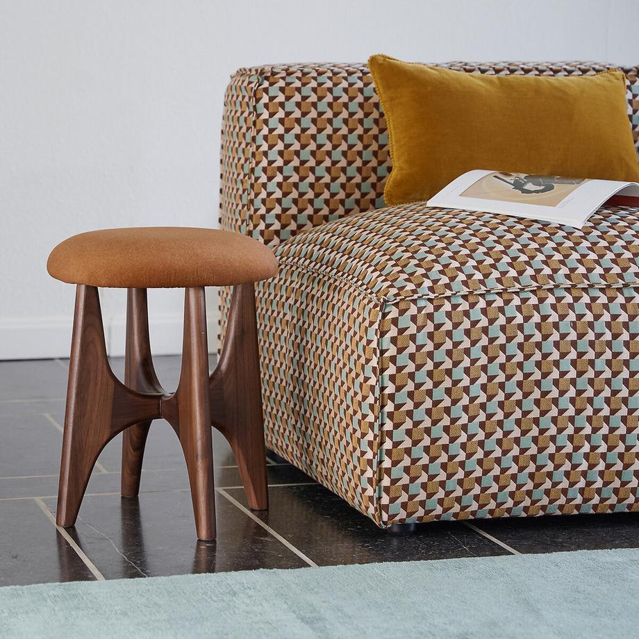 La Redoute Intérieurs Gepolsterter Hocker aus massivem Nussbaum  