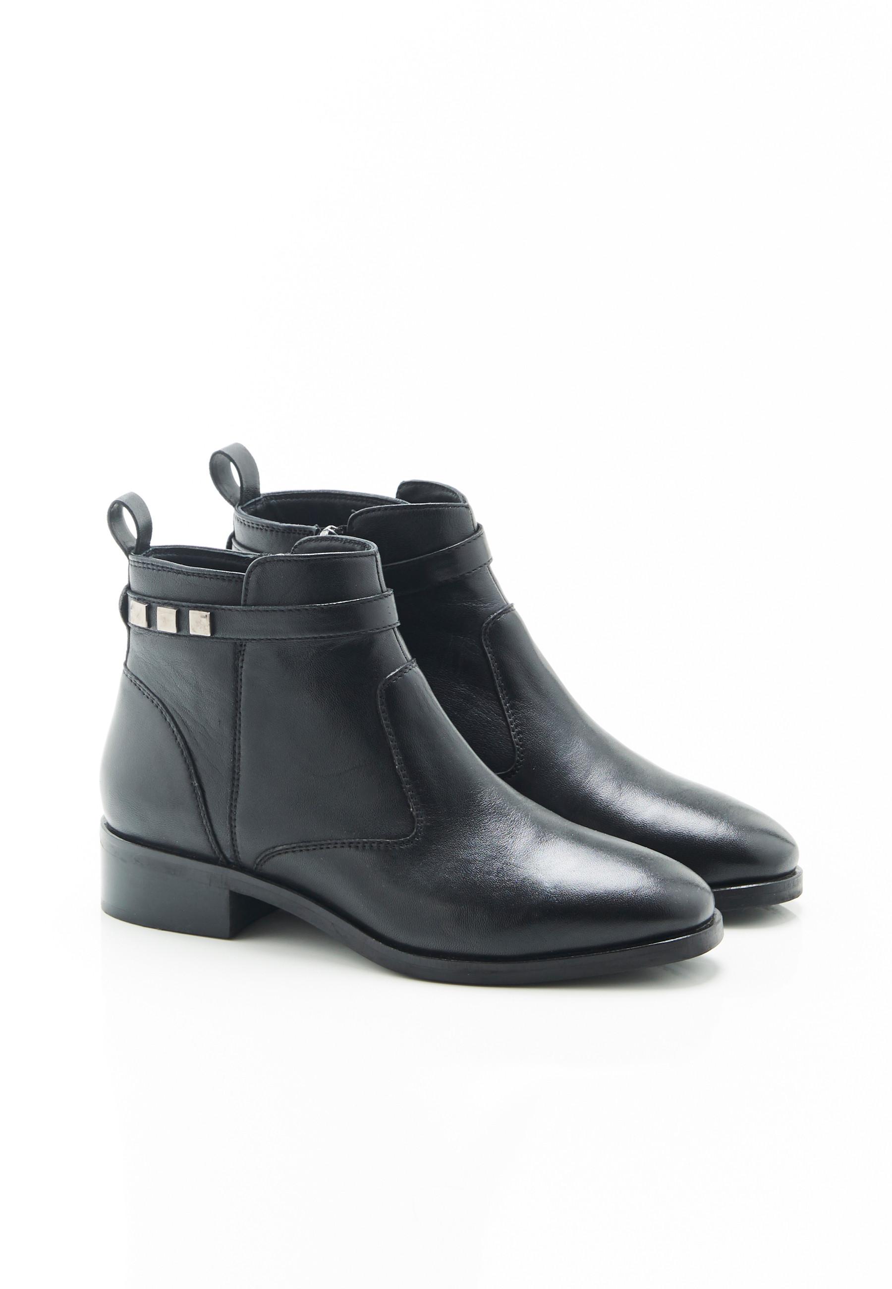Image of Stiefeletten Mit Originellem Riemen Unisex Schwarz 39