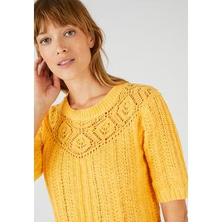 Damart  Pull effet crochet fil ruban effet crochet, plastron fantaisie féminin, col rond. 