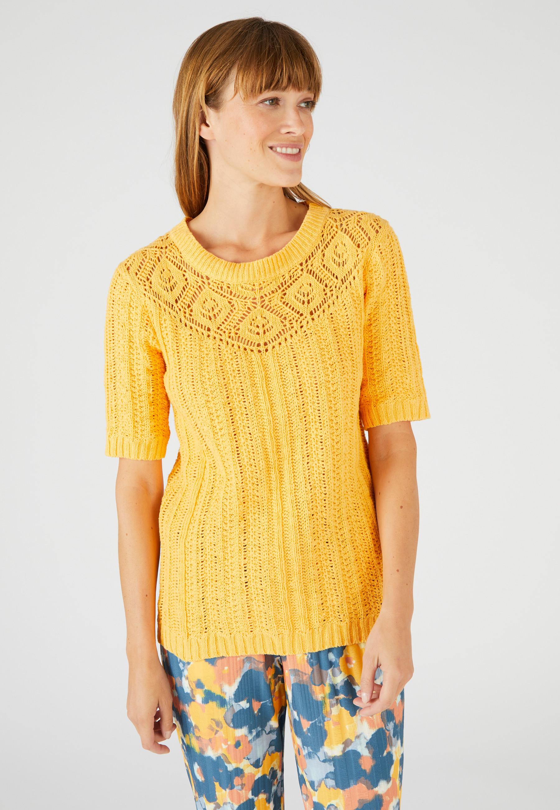 Damart  Pull effet crochet fil ruban effet crochet, plastron fantaisie féminin, col rond. 