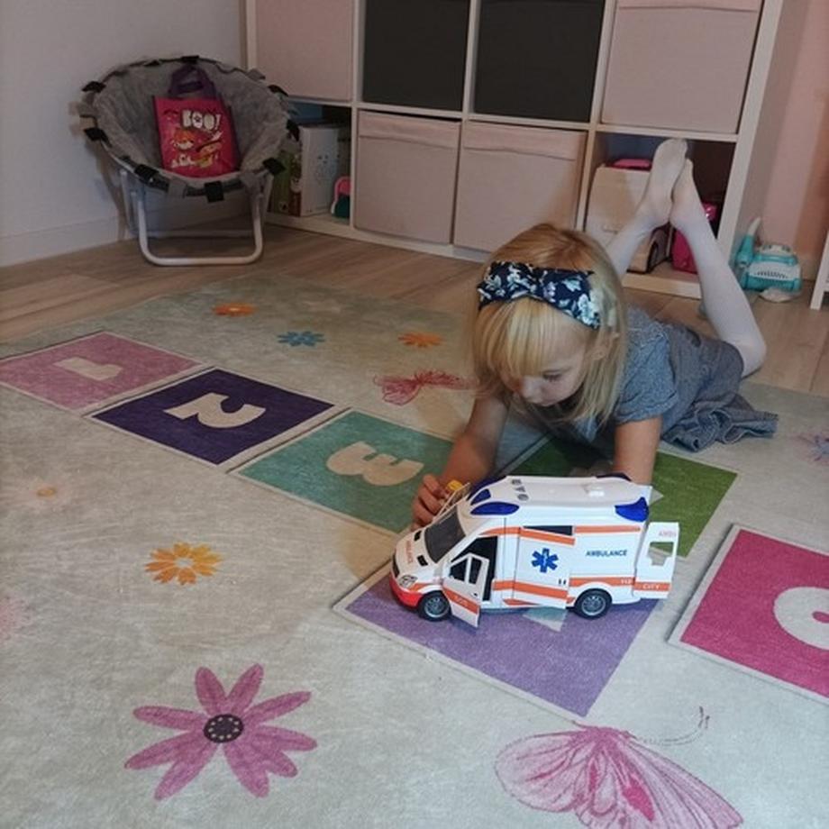 Kruzzel  Krankenwagen 22731 