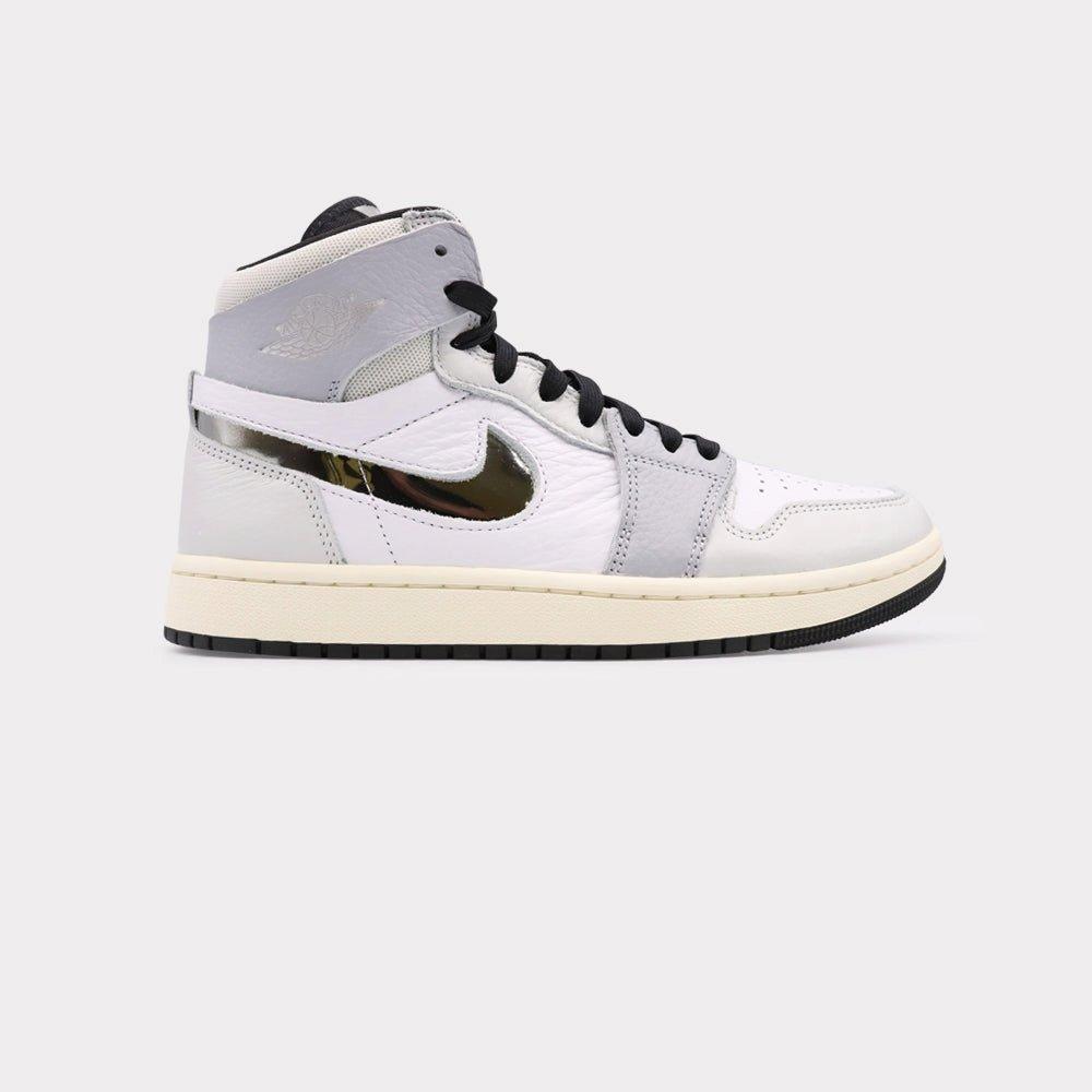 Image of Jordan1HighZoomAirCmft2-ChicagoWomen'sCollectiveDamenWeiss42.5