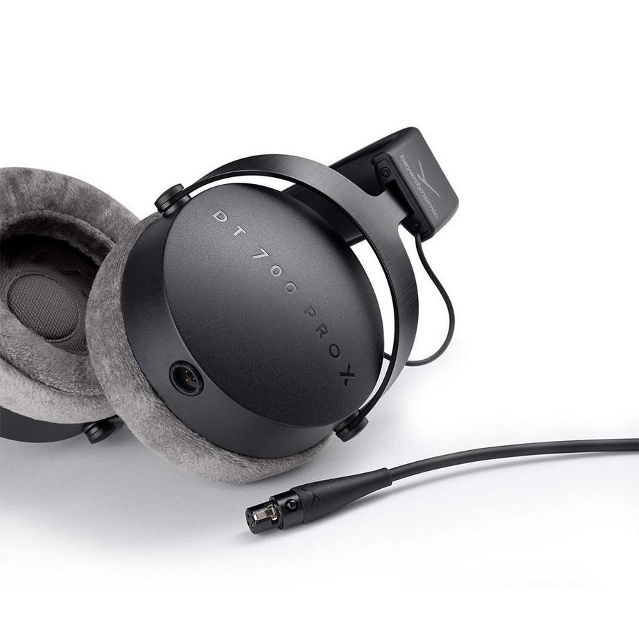 Beyerdynamic  Beyerdynamic DT 700 Pro X Kopfhörer Kabelgebunden Kopfband BühneStudio Schwarz 