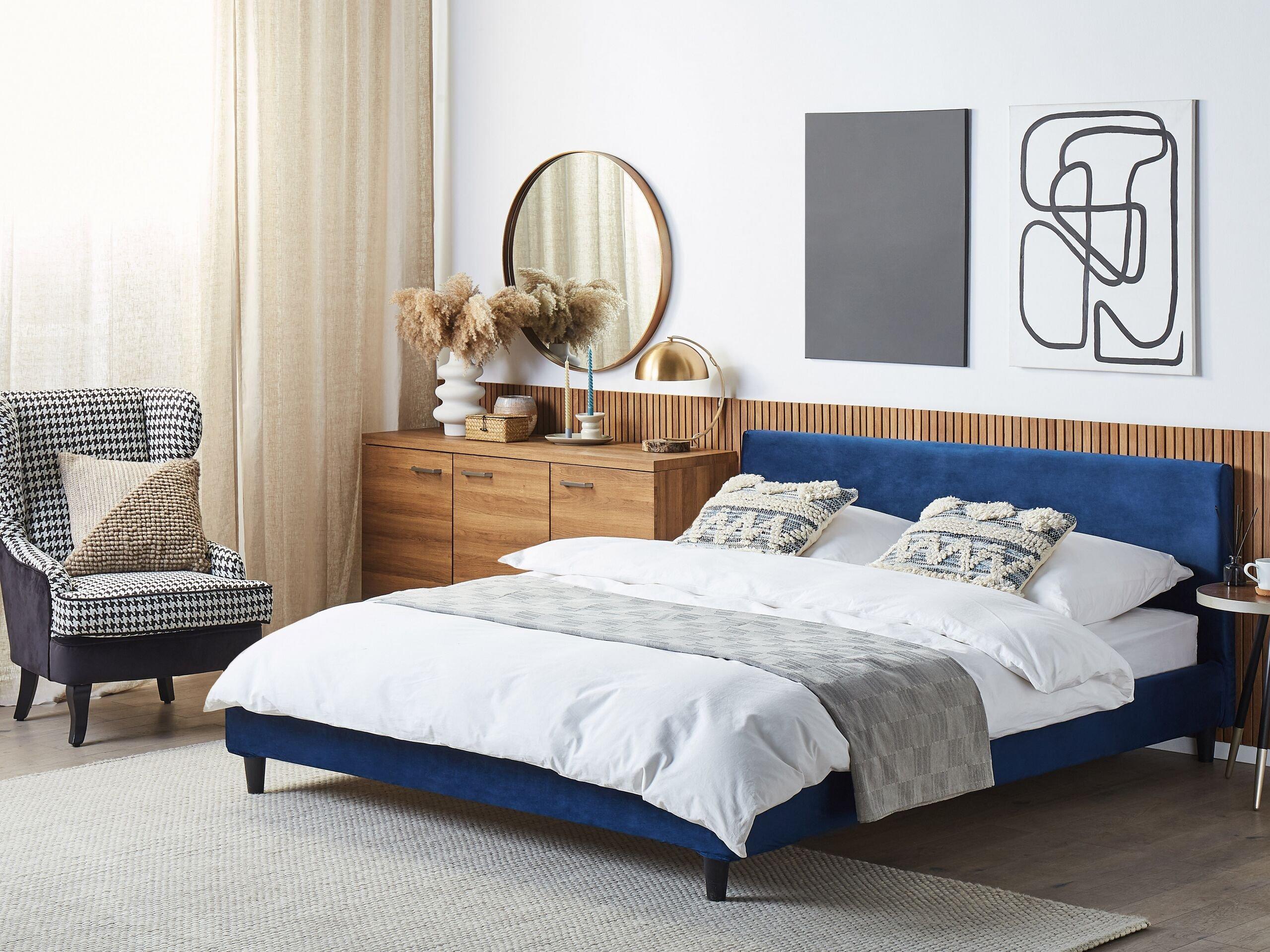 Beliani Bett mit Lattenrost aus Samtstoff Modern FITOU  