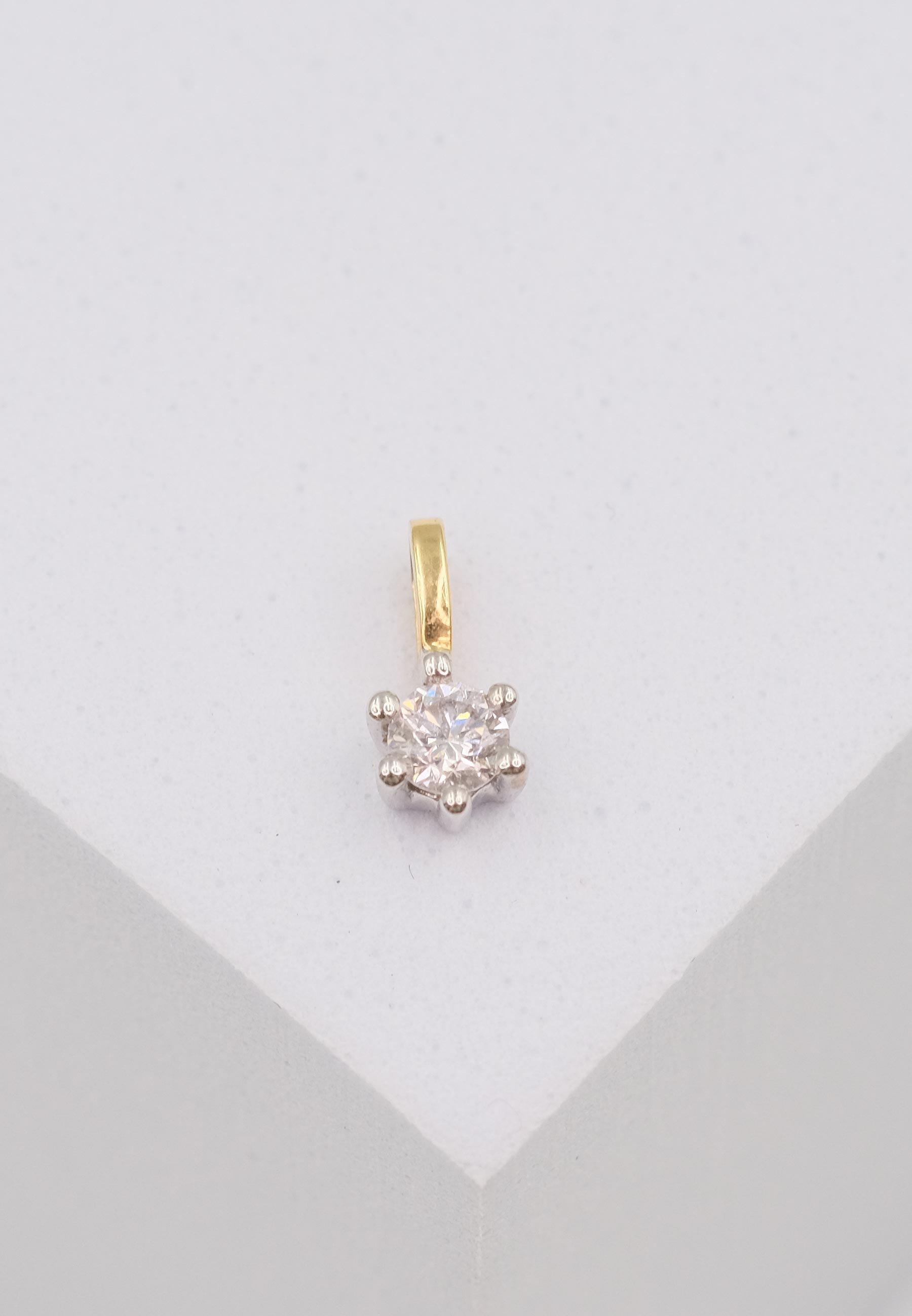 MUAU Schmuck  Pendentif solitaire serti 6 griffes or jaune 750 diamant 0,10ct. Cadre or blanc 750, 7x5mm 