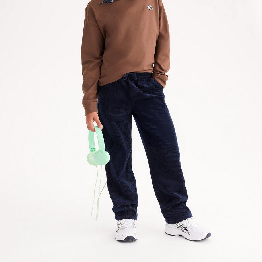 Pantalon droit en velours côtelé