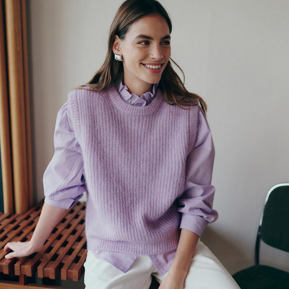 Ärmelloser Pullover mit Rundhalsausschnitt