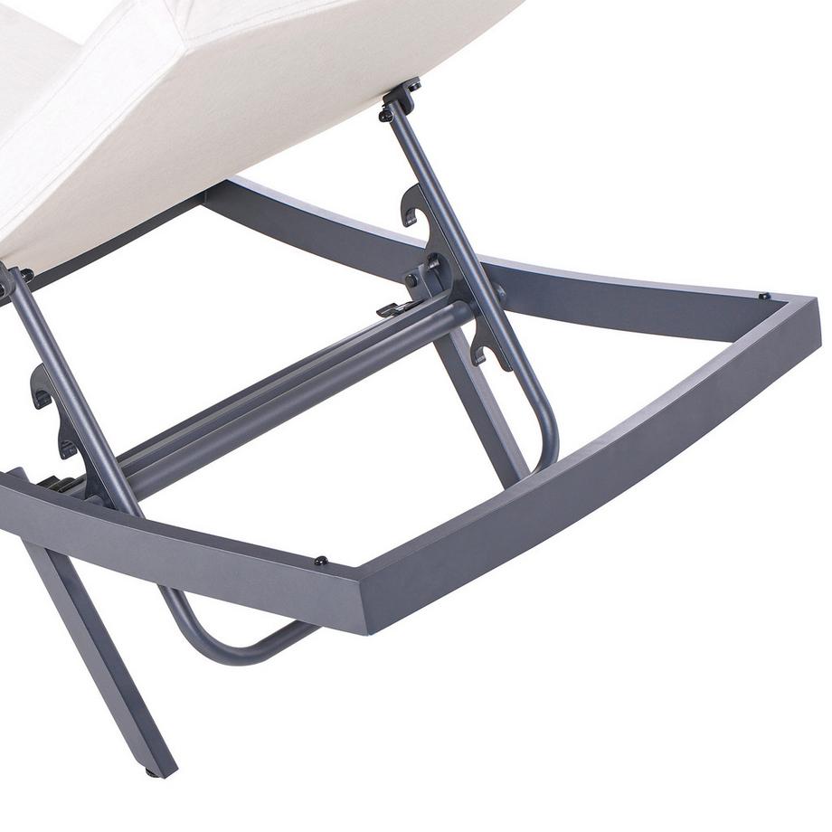 Beliani Sonnenliege mit Kissen aus Aluminium  AMELIA  