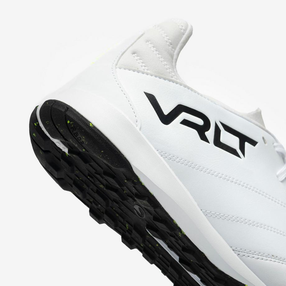 KIPSTA  Chaussures de foot terrain stabilisé cuir 