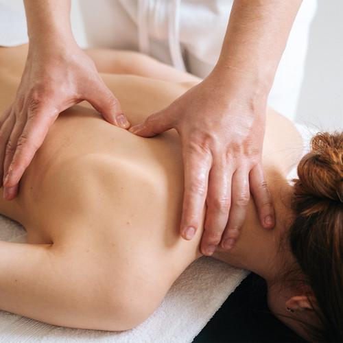 Image of Massage Zum Wohlfühlen - 1-stündige Massage Nach Wahl (für 1 Person) Unisex