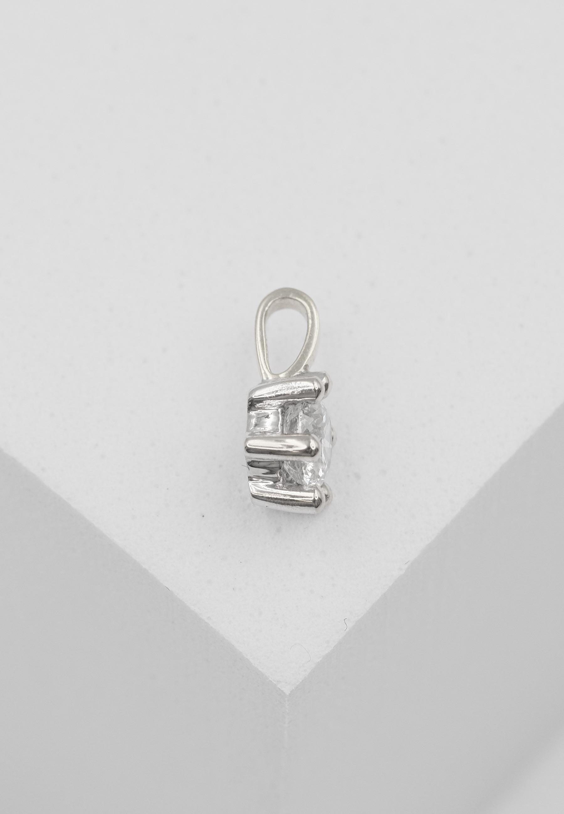 MUAU Schmuck  Solitär Anhänger 6-Griff-Fassung Weissgold 750 Diamant 0.33ct. 9x7mm 