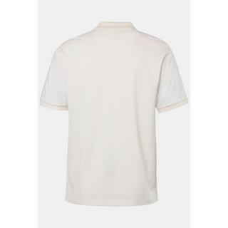 JP1880  Maglia polo in piqué con mezze maniche e applicazione sul petto, fino alla tg. 8XL 