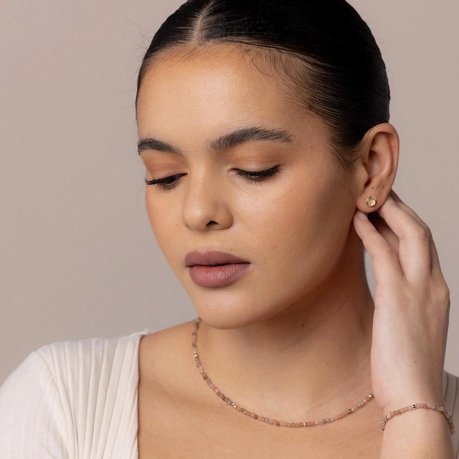 Balibay  Boucles d'oreilles Salma, ornées de pierres de quartz rose. 