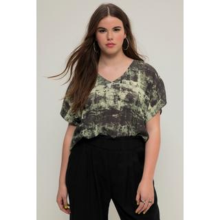 Studio Untold  Blouse oversized à imprimé intégral, col V et manches courtes 