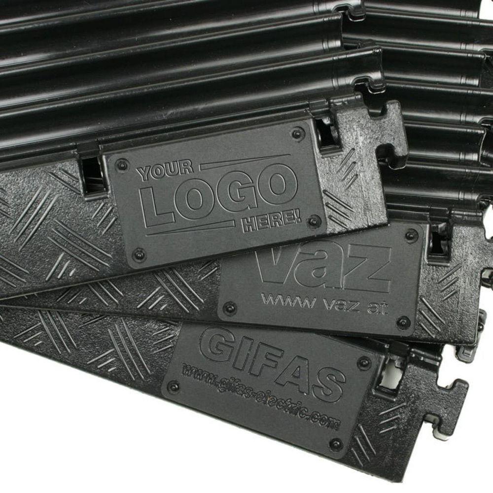 DEFENDER by Adam Hall  Elemento terminale  Termoplastico poliuretano TPU Nero Numero canali: 3 146 mm Contenuto: 1 p 